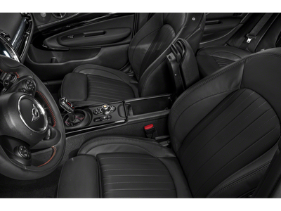 2022 MINI CLUBMAN ICONIC