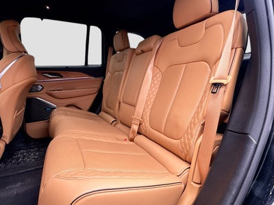 2022 Jeep Grand Cherokee Summit Reserve