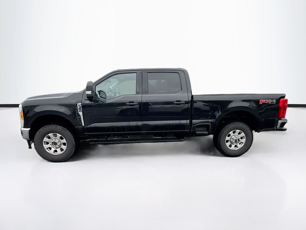 2023 Ford F-350SD XLT