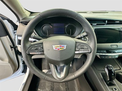 2023 Cadillac XT4 Luxury