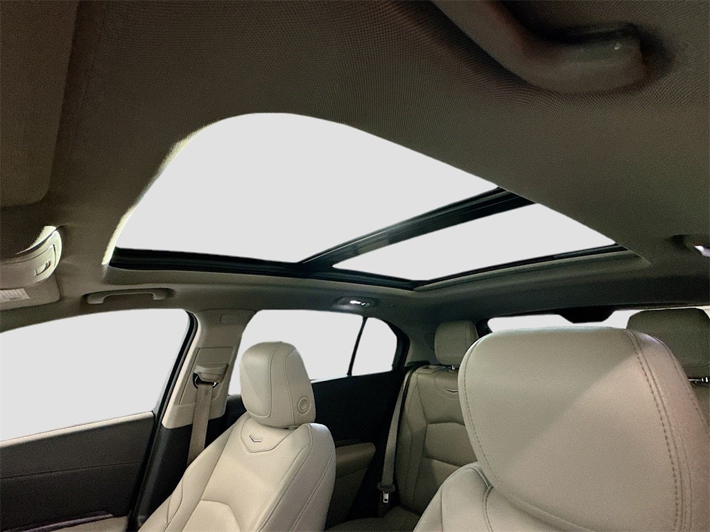 2023 Cadillac XT4 Luxury