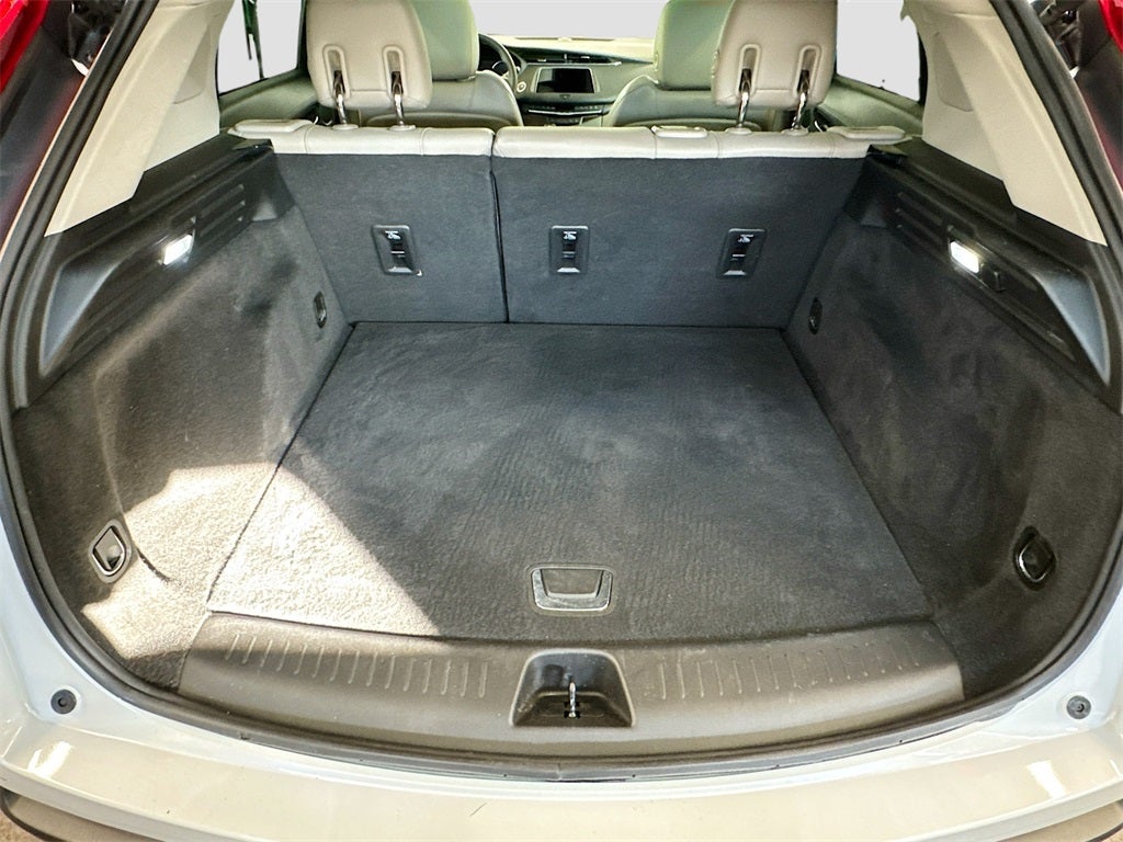 2023 Cadillac XT4 Luxury