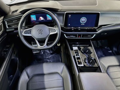 2024 Volkswagen Atlas Cross Sport 2.0T SEL R-Line