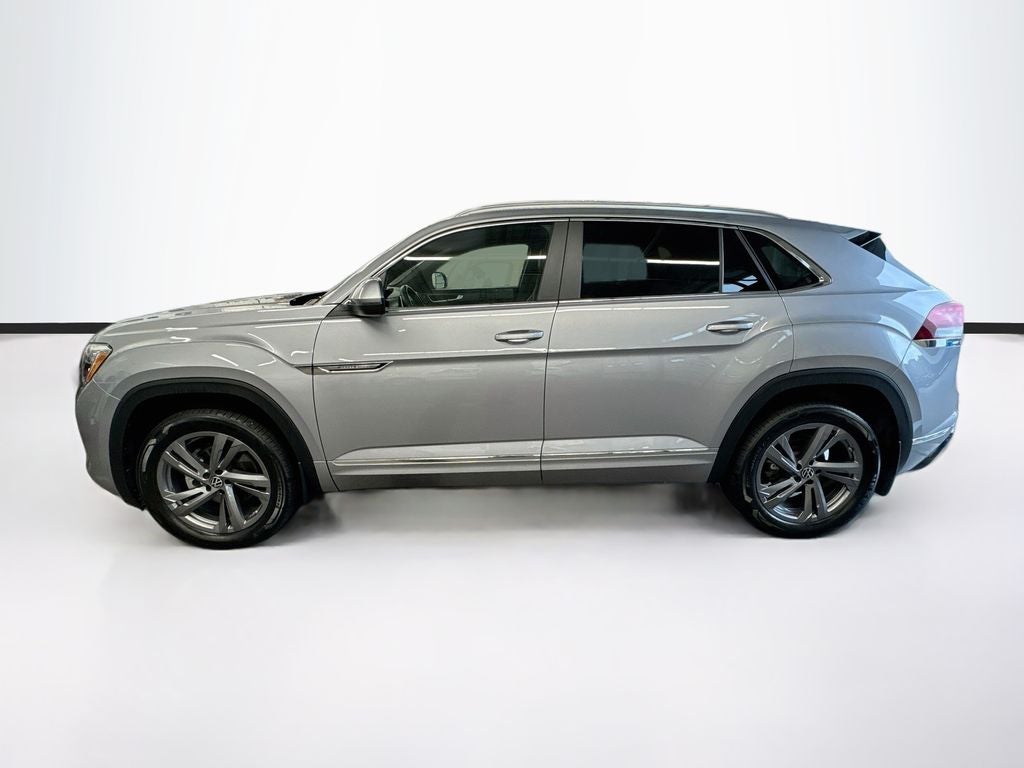 2024 Volkswagen Atlas Cross Sport 2.0T SEL R-Line