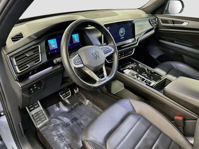 2024 Volkswagen Atlas Cross Sport 2.0T SEL R-Line