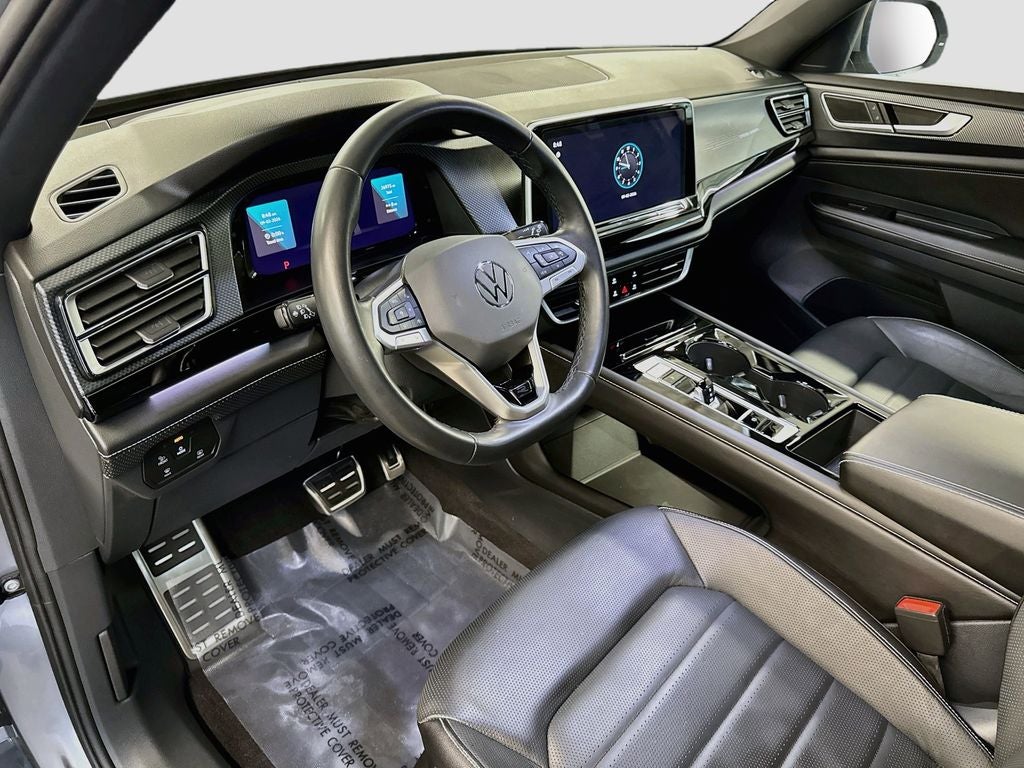 2024 Volkswagen Atlas Cross Sport 2.0T SEL R-Line