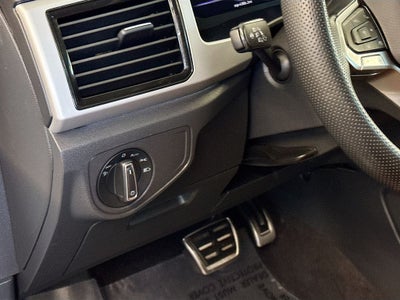 2022 Volkswagen Atlas 3.6L V6 SEL R-Line