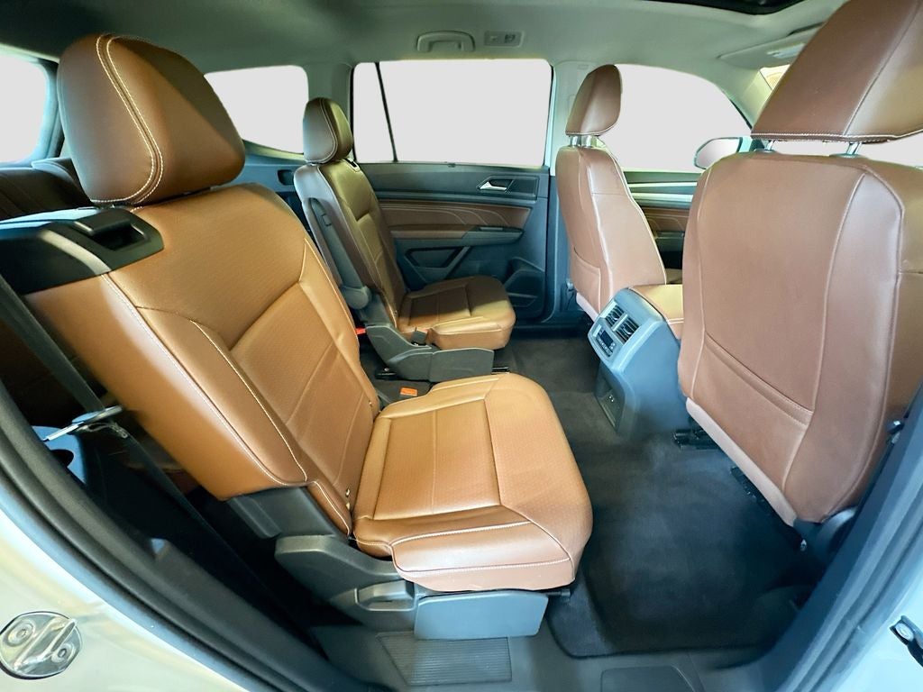 2022 Volkswagen Atlas 3.6L V6 SEL R-Line