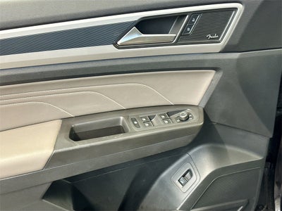 2023 Volkswagen Atlas Cross Sport 3.6L V6 SEL Premium R-Line