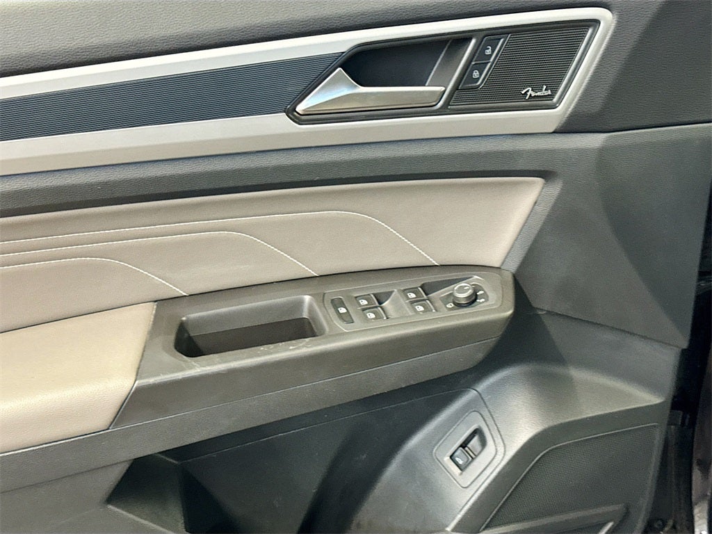 2023 Volkswagen Atlas Cross Sport 3.6L V6 SEL Premium R-Line