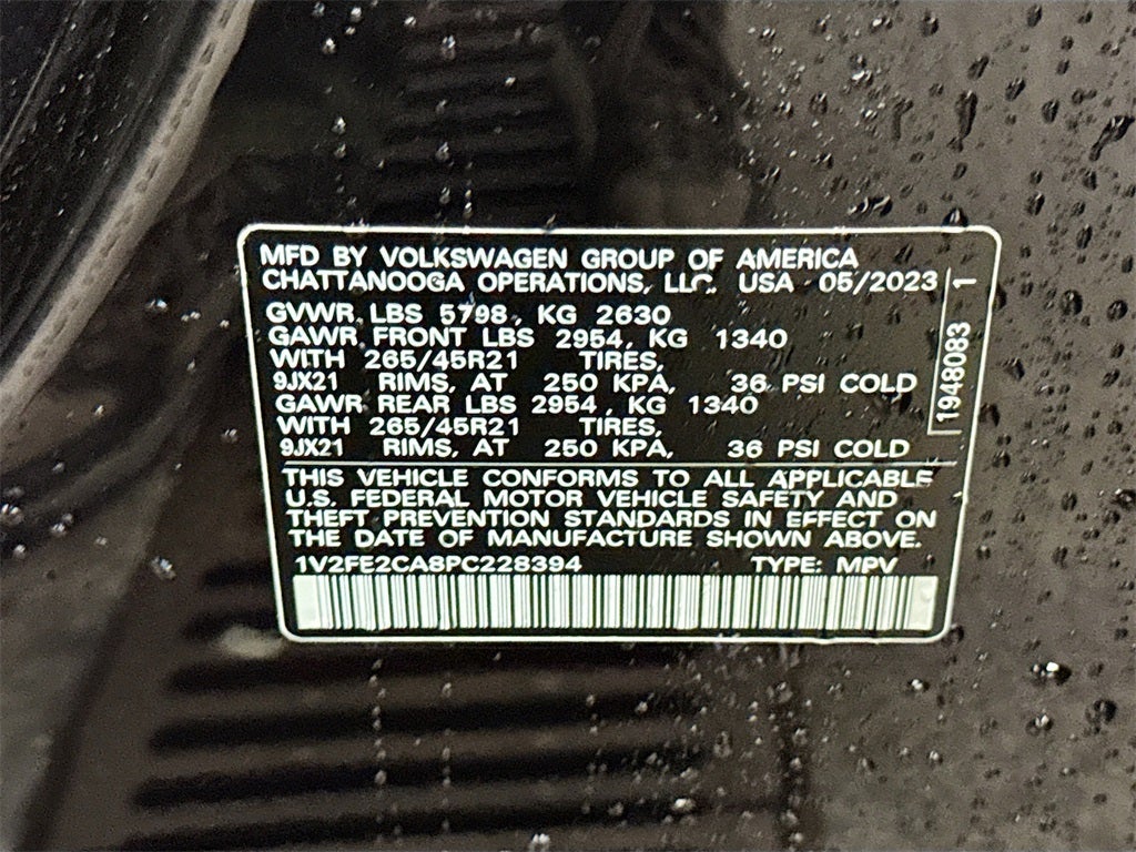 2023 Volkswagen Atlas Cross Sport 3.6L V6 SEL Premium R-Line