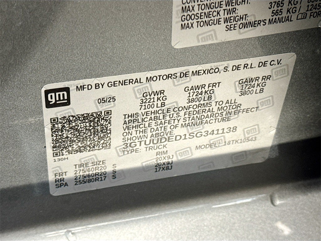 2025 GMC Sierra 1500 SLT