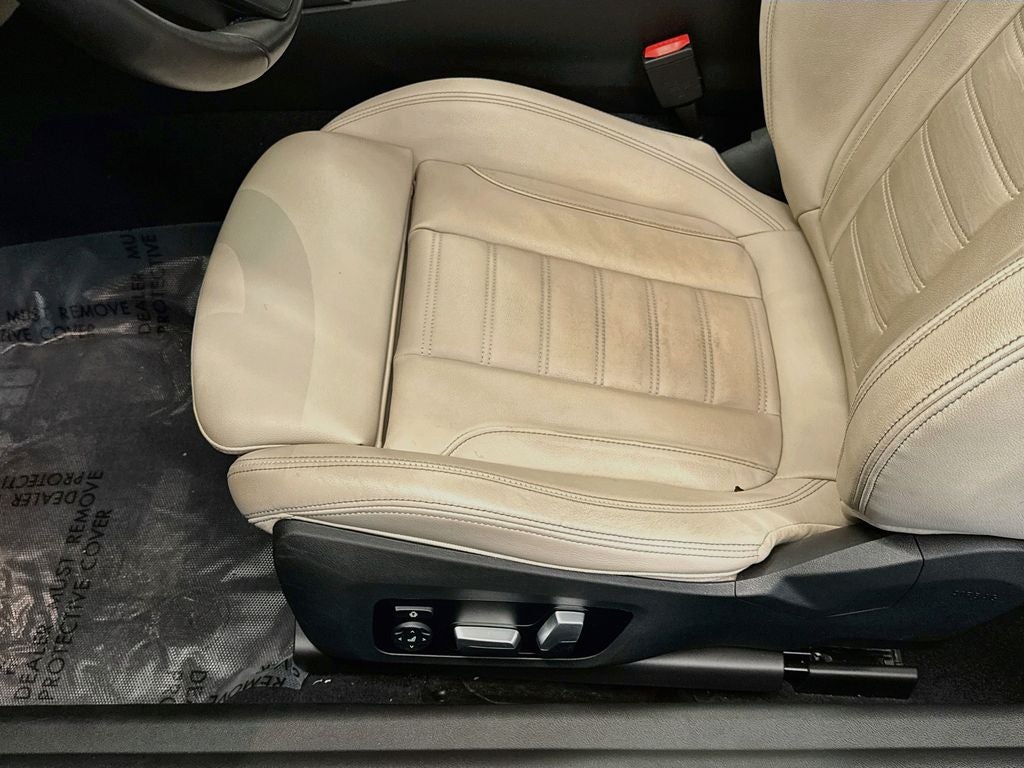 2023 BMW 230i xDrive 230i xDrive
