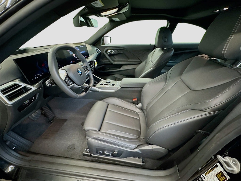 2025 BMW 230i 230i xDrive