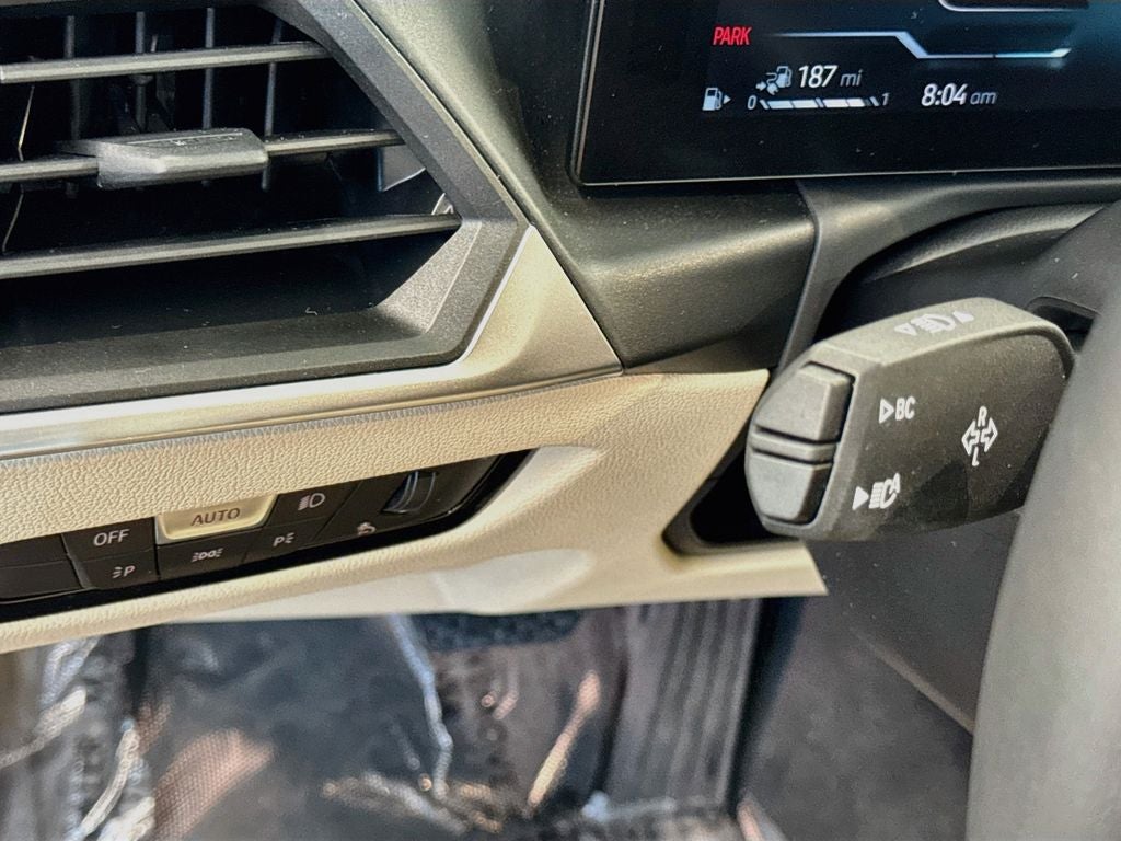 2023 BMW 330e xDrive 330e xDrive
