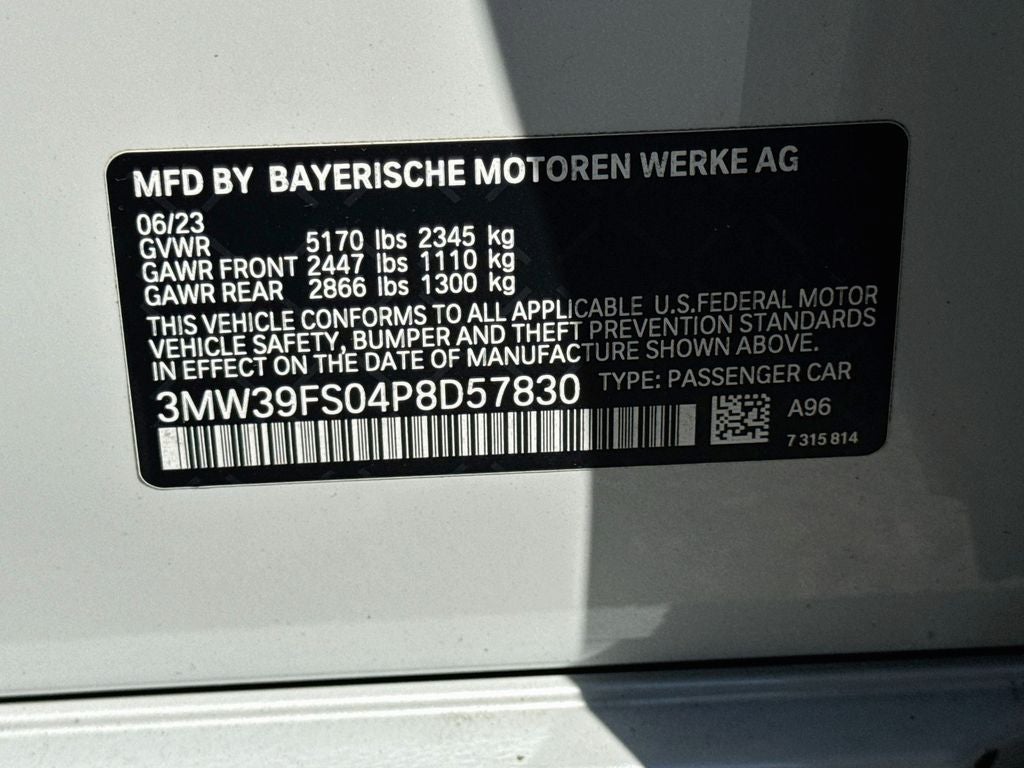 2023 BMW 330e xDrive 330e xDrive