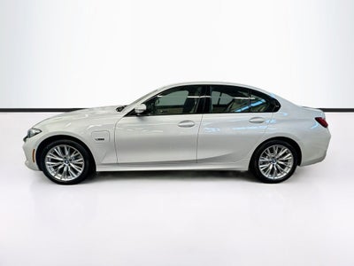 2023 BMW 330e xDrive 330e xDrive