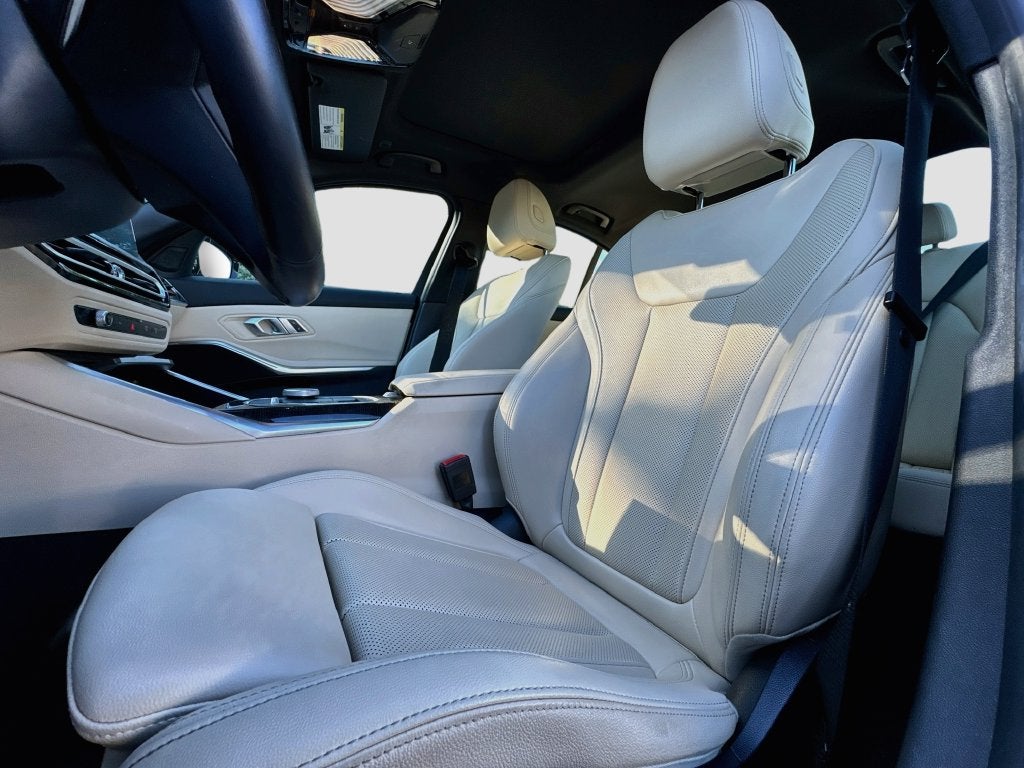 2023 BMW 330e xDrive 330e xDrive
