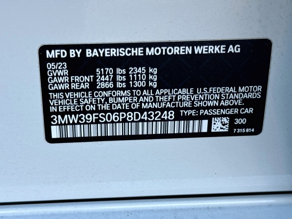 2023 BMW 330e xDrive 330e xDrive