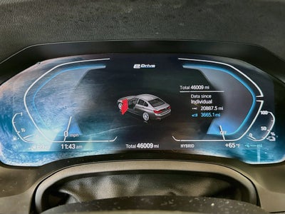 2022 BMW 330e xDrive 330e xDrive