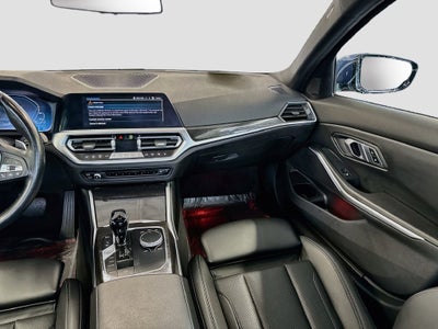 2022 BMW 330e xDrive 330e xDrive