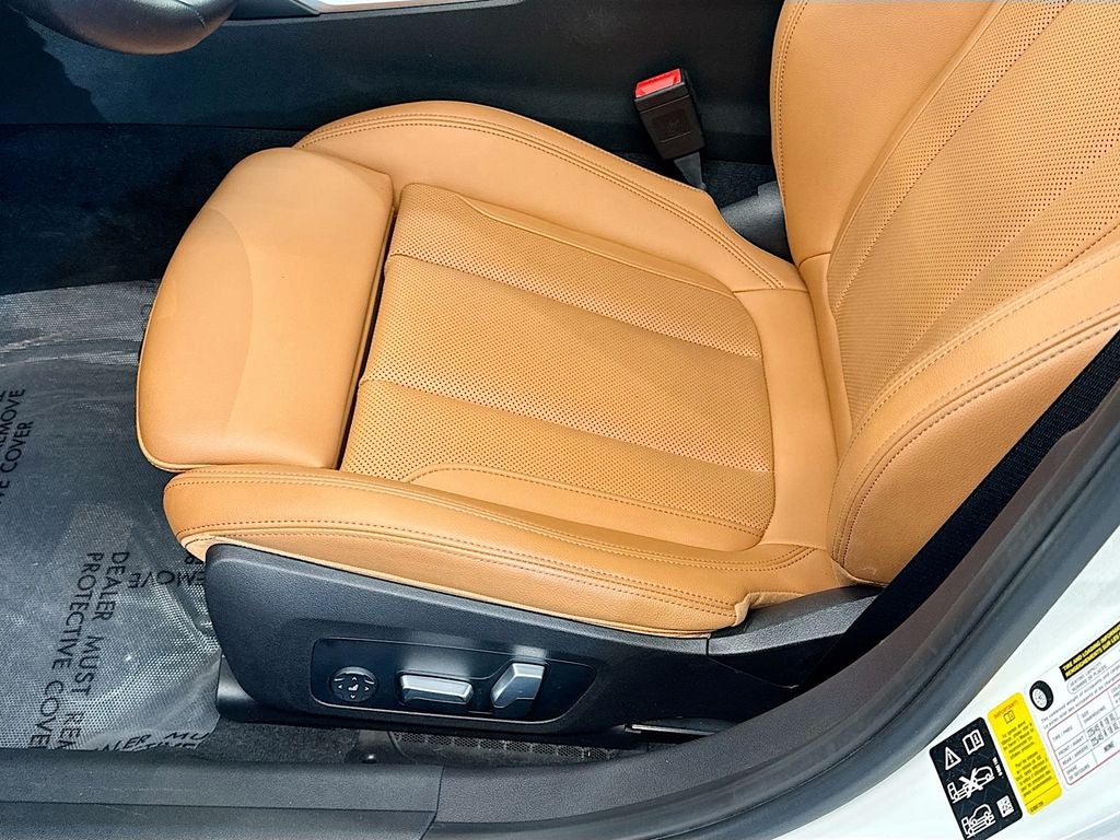 2022 BMW 330i xDrive 330i xDrive