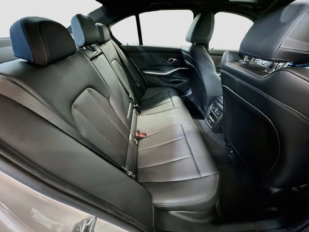 2026 BMW 330i 330i xDrive