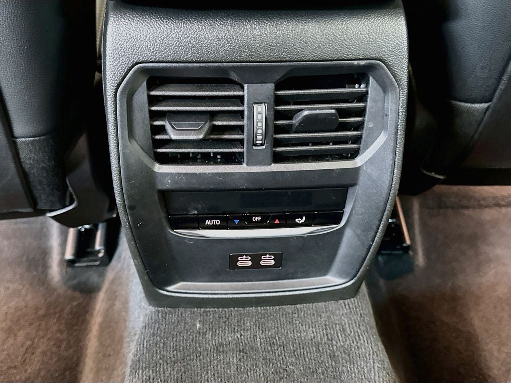 2023 BMW 330i xDrive 330i xDrive