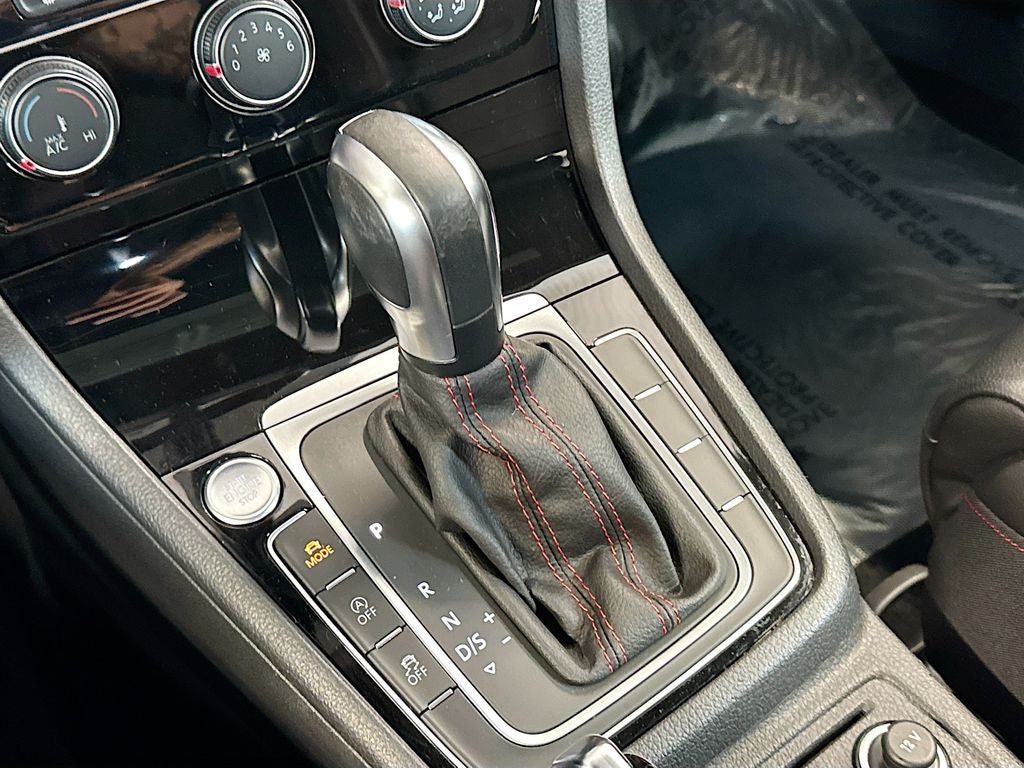 2021 Volkswagen Golf GTI 2.0T SE