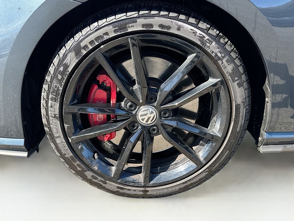 2021 Volkswagen Golf GTI 2.0T SE