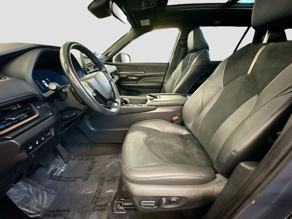 2024 Toyota Grand Highlander Hybrid MAX Limited