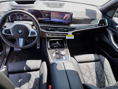 2027 BMW X7 xDrive40i