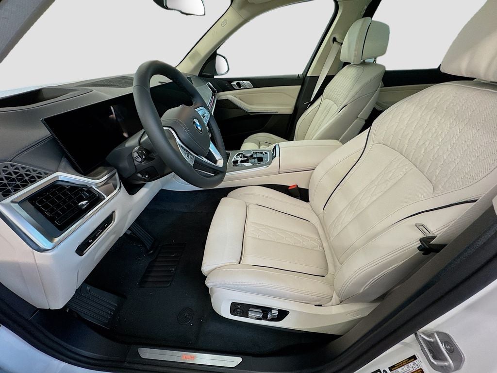 2027 BMW X7 xDrive40i