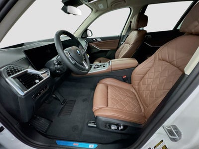 2026 BMW X7 xDrive40i