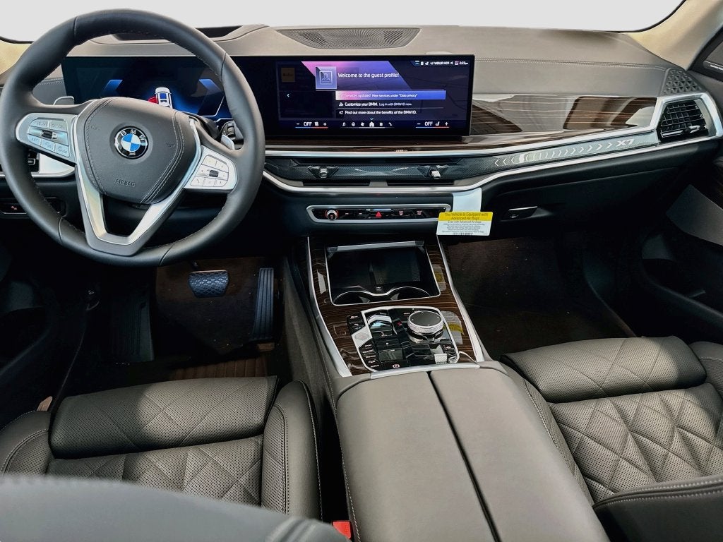 2027 BMW X7 xDrive40i