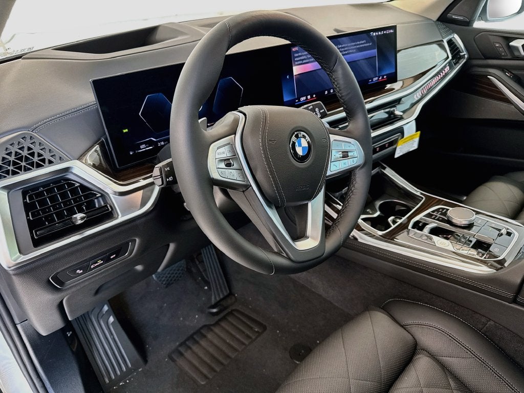 2027 BMW X7 xDrive40i