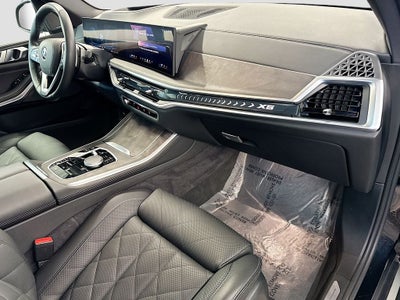 2025 BMW X5 xDrive40i