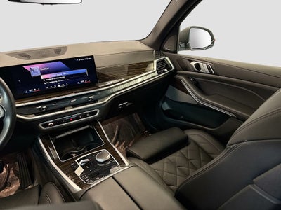 2025 BMW X5 xDrive40i