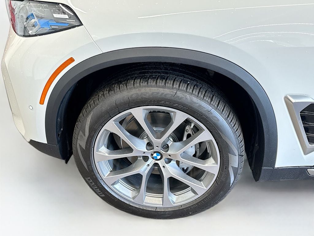 2026 BMW X5 Base