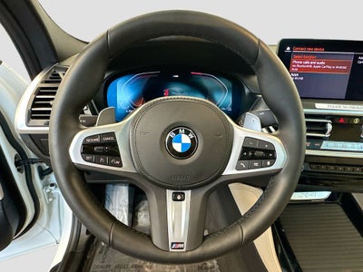 2025 BMW X4 xDrive30i