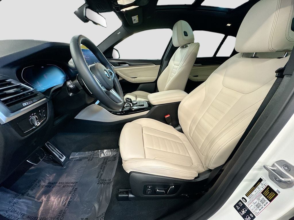 2025 BMW X4 xDrive30i
