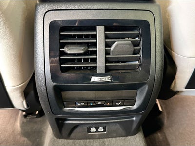 2025 BMW X4 xDrive30i