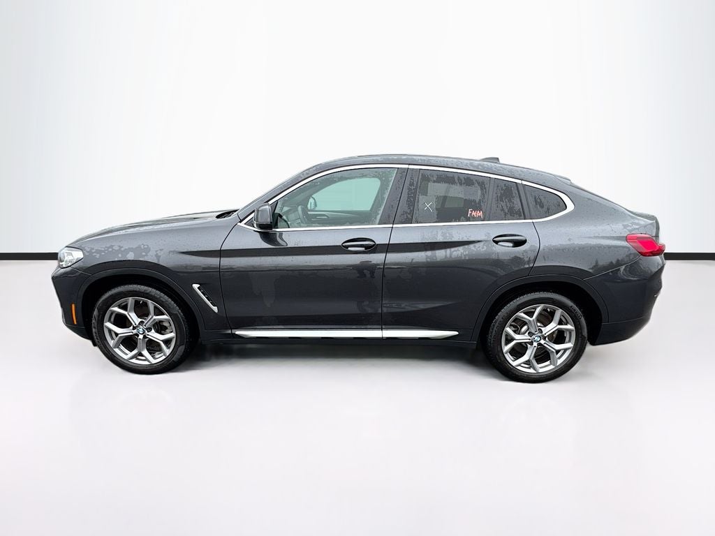 2025 BMW X4 xDrive30i