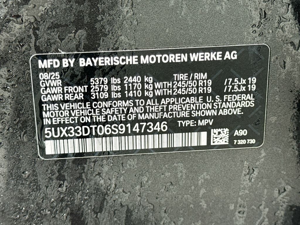 2025 BMW X4 xDrive30i