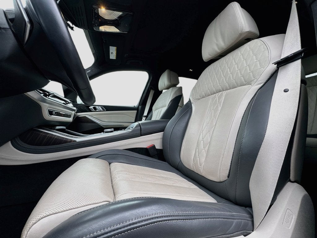2024 BMW X7 M60i