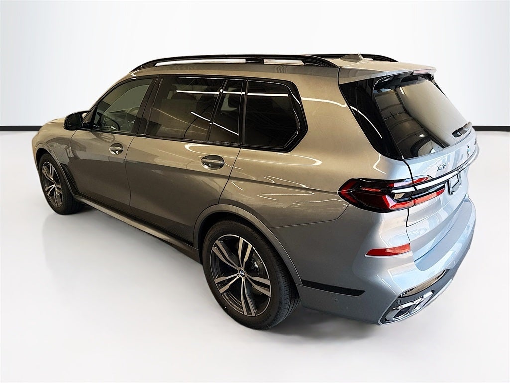2026 BMW X7 M60i