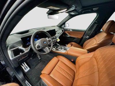 2027 BMW X7 M60i