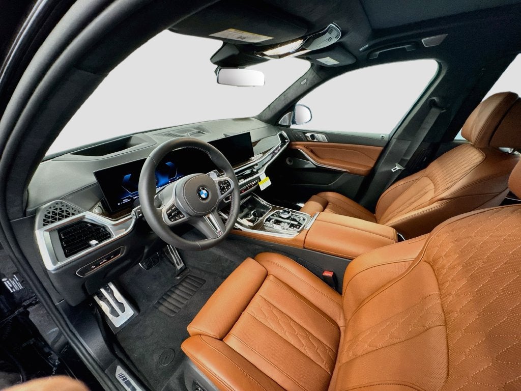 2027 BMW X7 M60i