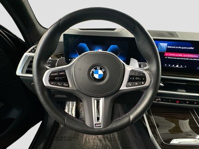 2024 BMW X7 M60i