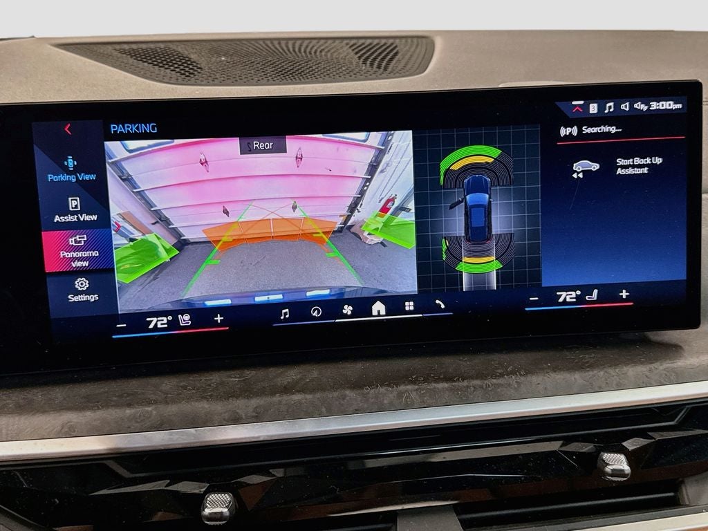 2024 BMW X5 M60i